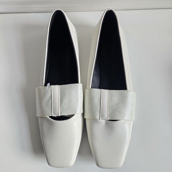 New WeWoreWhat Strap Ballet Vegan Leather Removable Strap Ivory Flats 38 EU/8 US - Picture 7 of 14